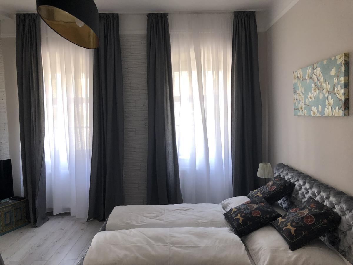 Frank Apartman Apartment Eger Exterior photo